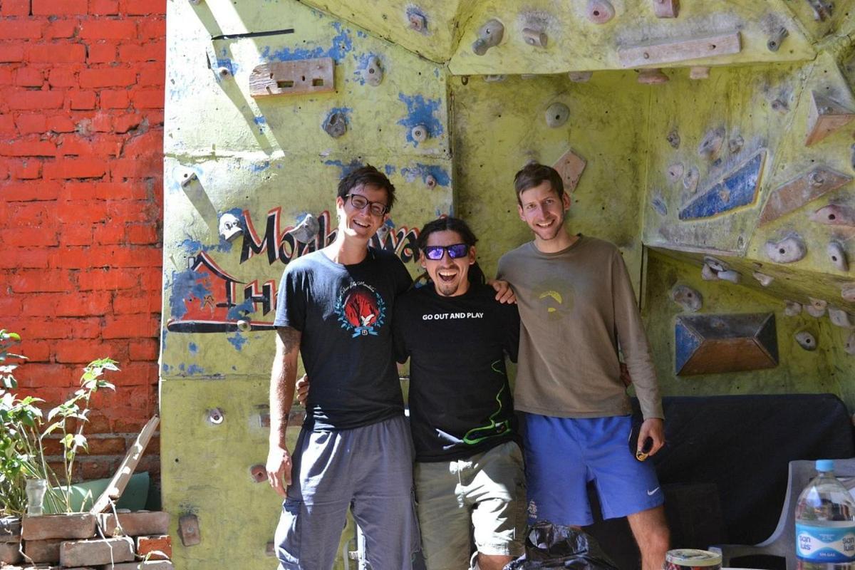 Monkeywasi Climbing Hostel Huaraz  Extérieur photo