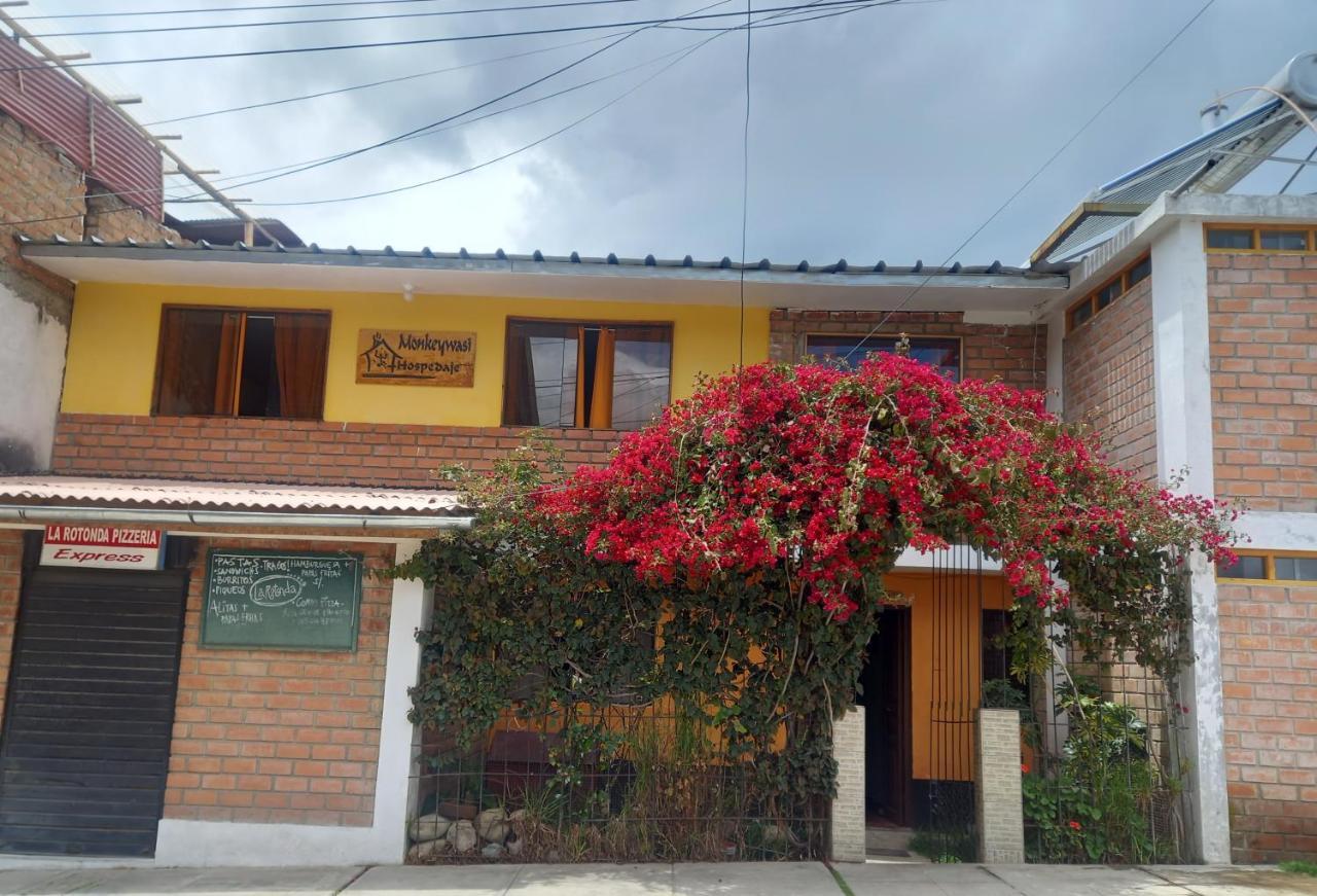 Monkeywasi Climbing Hostel Huaraz  Extérieur photo