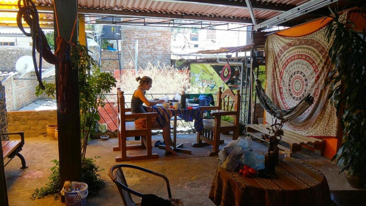 Monkeywasi Climbing Hostel Huaraz  Extérieur photo